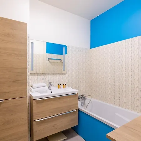 Veeve - Fragments In Time *